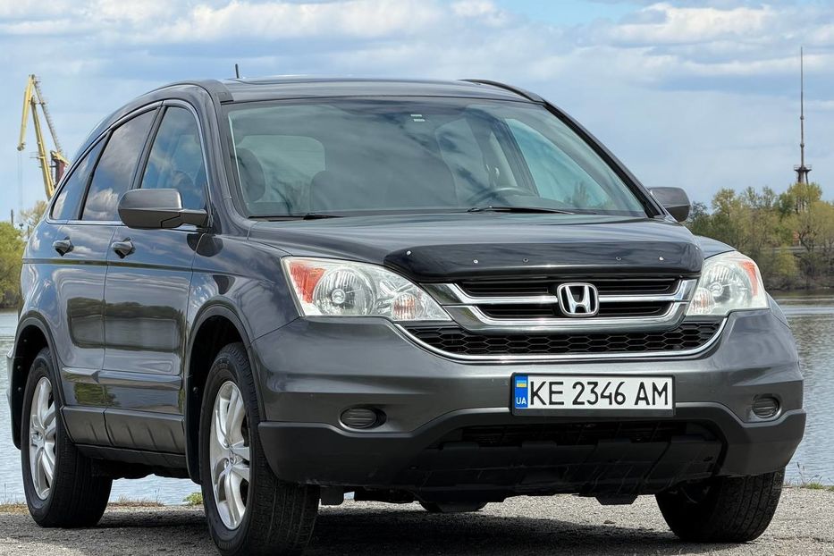 Продам Honda CR-V 2010 года в Днепре
