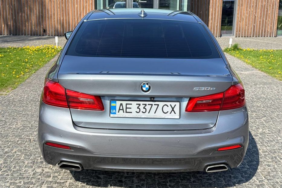 Продам BMW 530 2018 года в Днепре