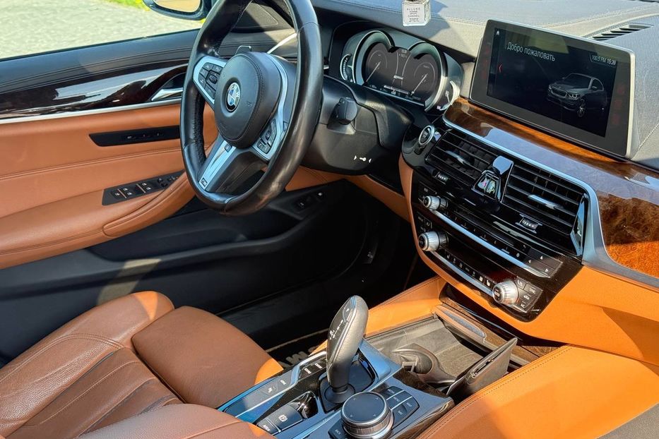 Продам BMW 530 2018 года в Днепре