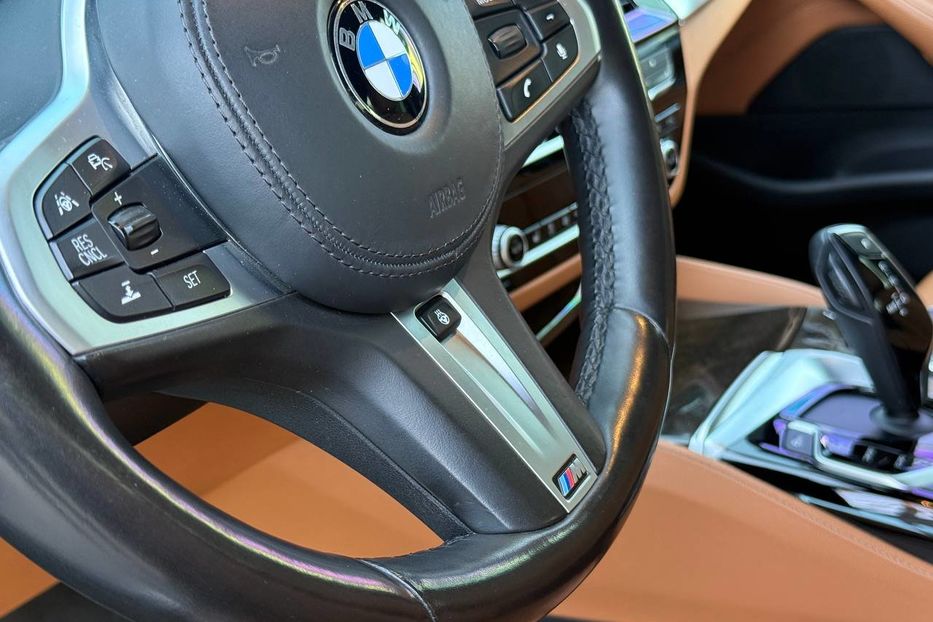 Продам BMW 530 2018 года в Днепре