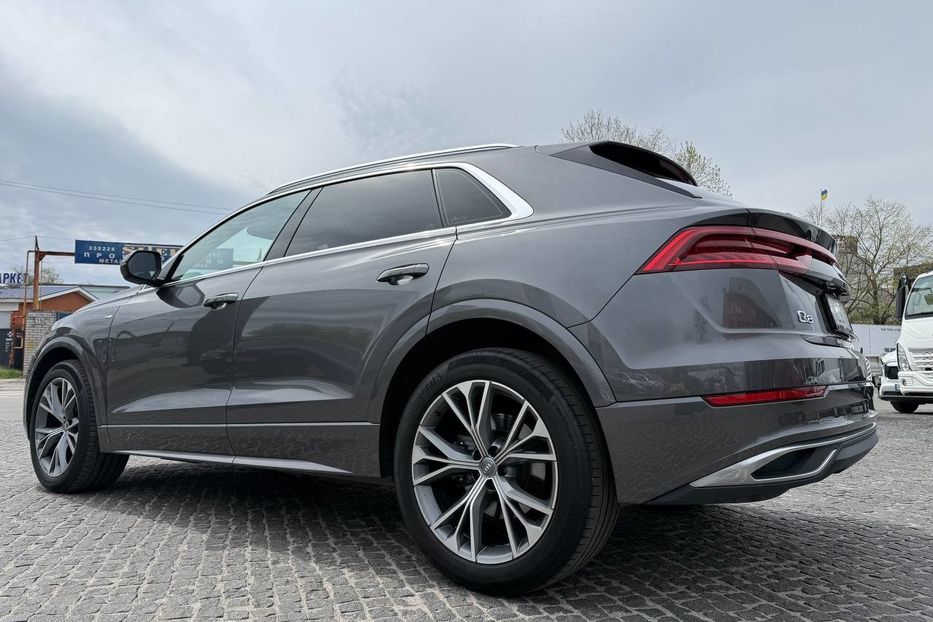 Продам Audi Q8 2020 года в Днепре