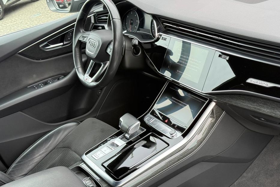 Продам Audi Q8 2020 года в Днепре
