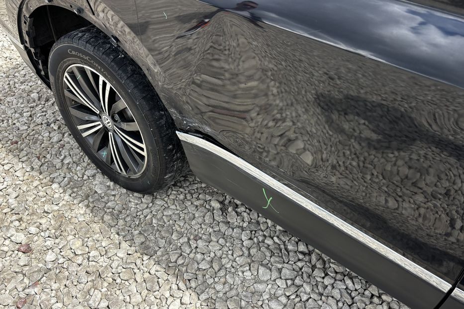 Продам Volkswagen Tiguan SEL резерв Жовква 2018 года в Львове