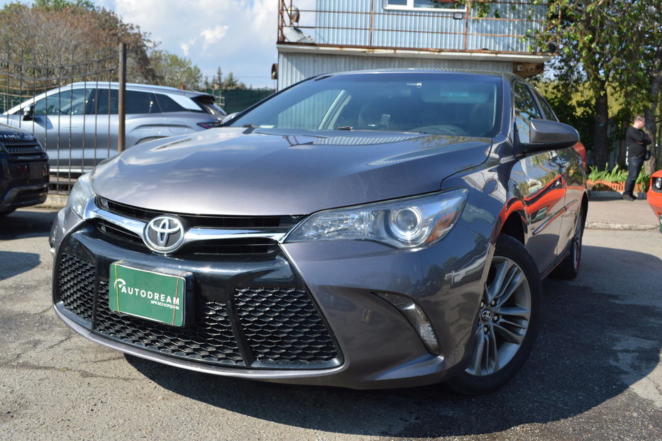 Продам Toyota Camry XV50(FL) 2016 года в Одессе