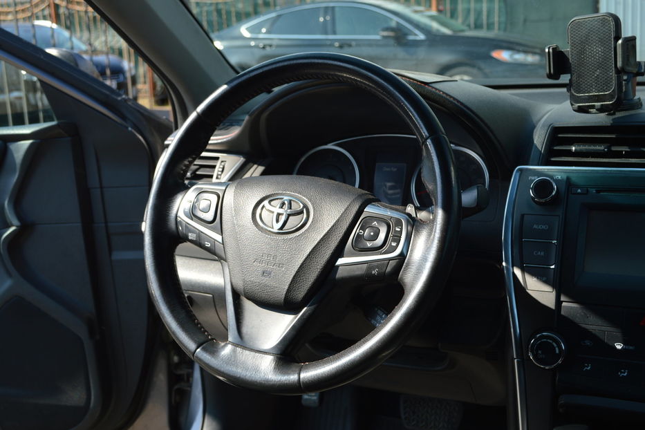 Продам Toyota Camry XV50(FL) 2016 года в Одессе