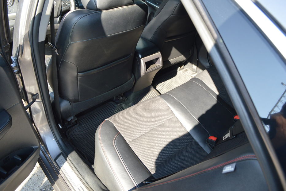 Продам Toyota Camry XV50(FL) 2016 года в Одессе