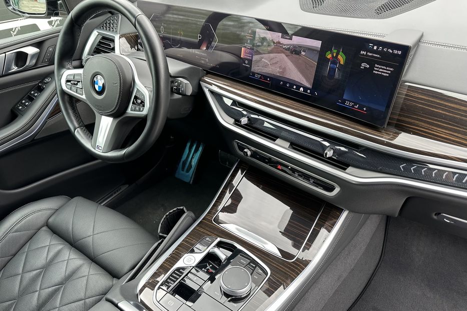 Продам BMW X5 Xdrive30d 2023 года в Киеве