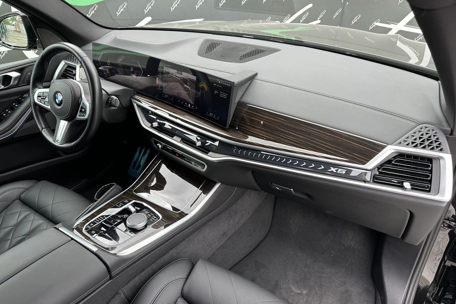 Продам BMW X5 Xdrive30d 2023 года в Киеве
