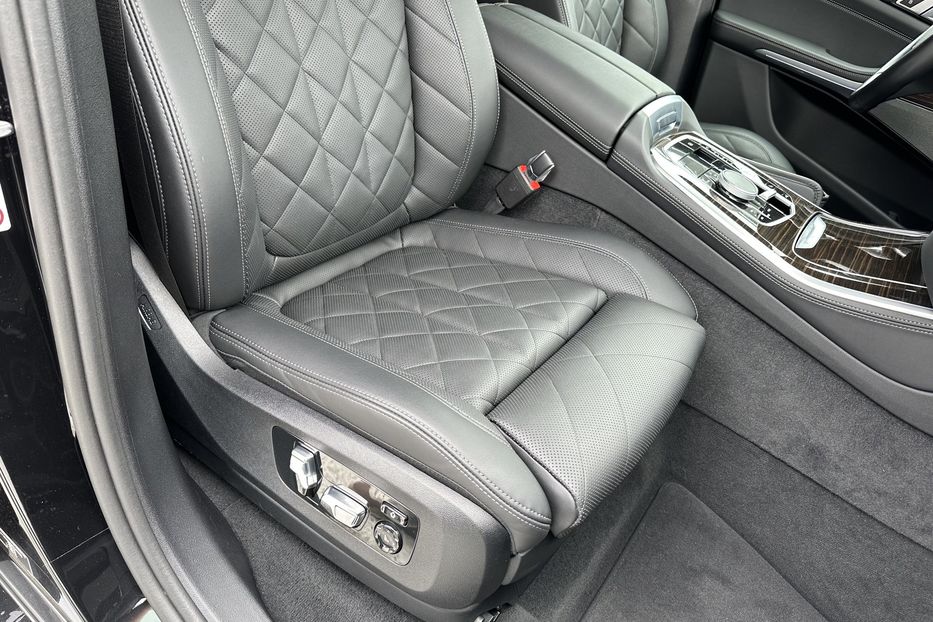 Продам BMW X5 Xdrive30d 2023 года в Киеве