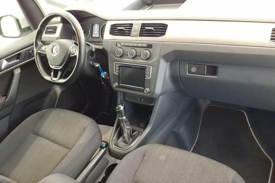Продам Volkswagen Caddy пасс. Comfort рідна фарба v7938 2020 года в Луцке