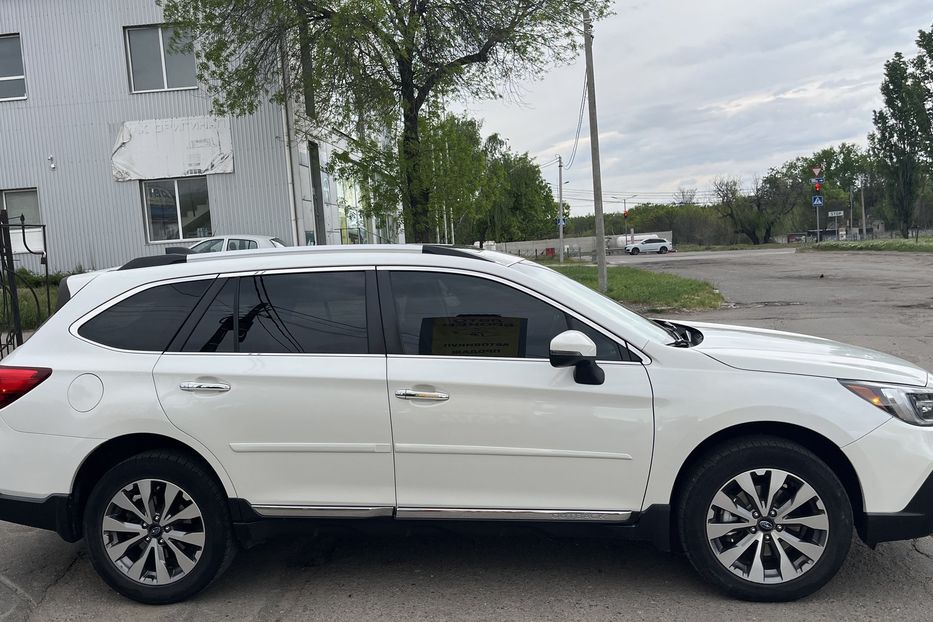 Продам Subaru Outback Touring 2018 года в Николаеве