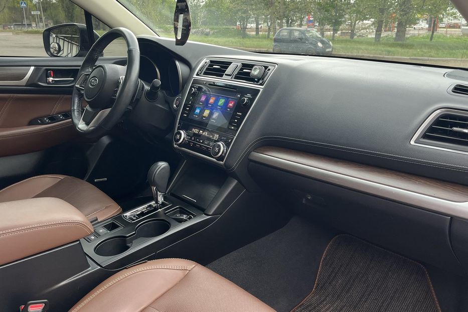 Продам Subaru Outback Touring 2018 года в Николаеве