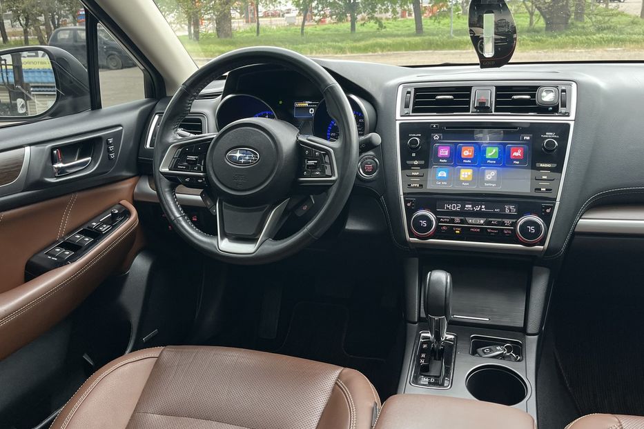 Продам Subaru Outback Touring 2018 года в Николаеве