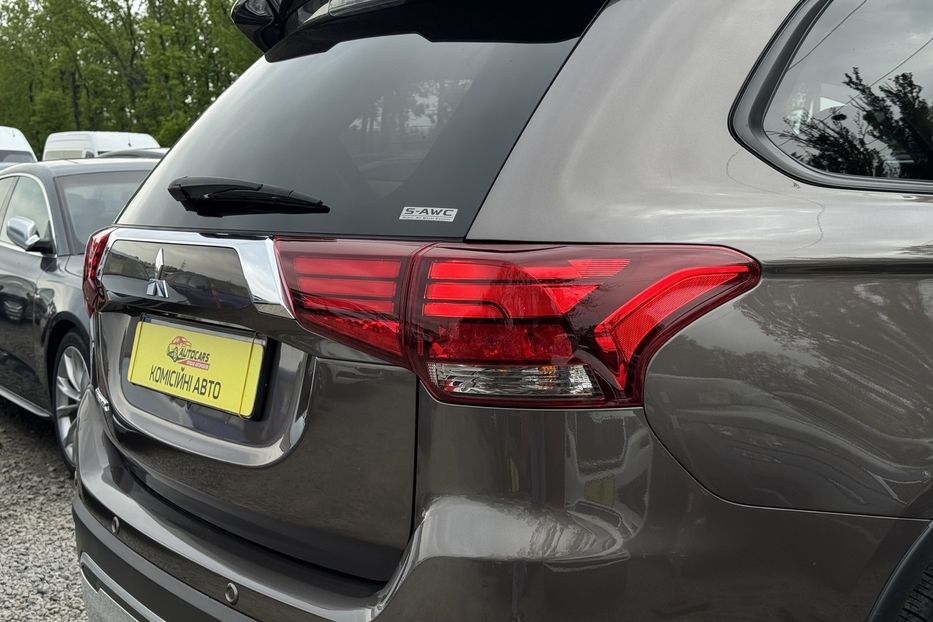 Продам Mitsubishi Outlander COMIS  2019 года в г. Умань, Черкасская область