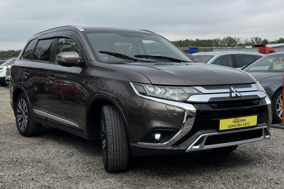 Продам Mitsubishi Outlander COMIS  2019 года в г. Умань, Черкасская область