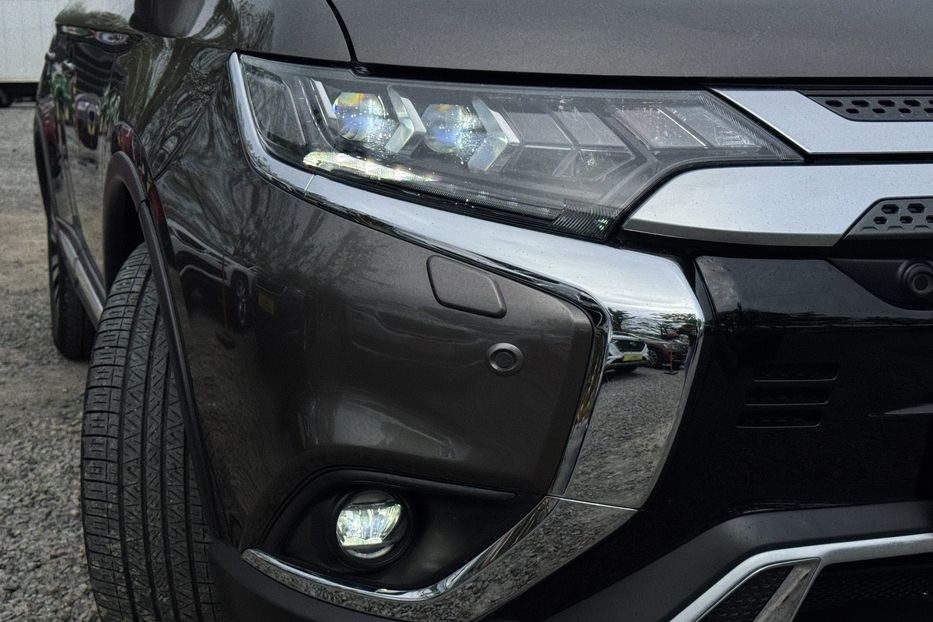 Продам Mitsubishi Outlander COMIS  2019 года в г. Умань, Черкасская область