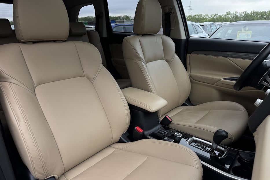 Продам Mitsubishi Outlander COMIS  2019 года в г. Умань, Черкасская область
