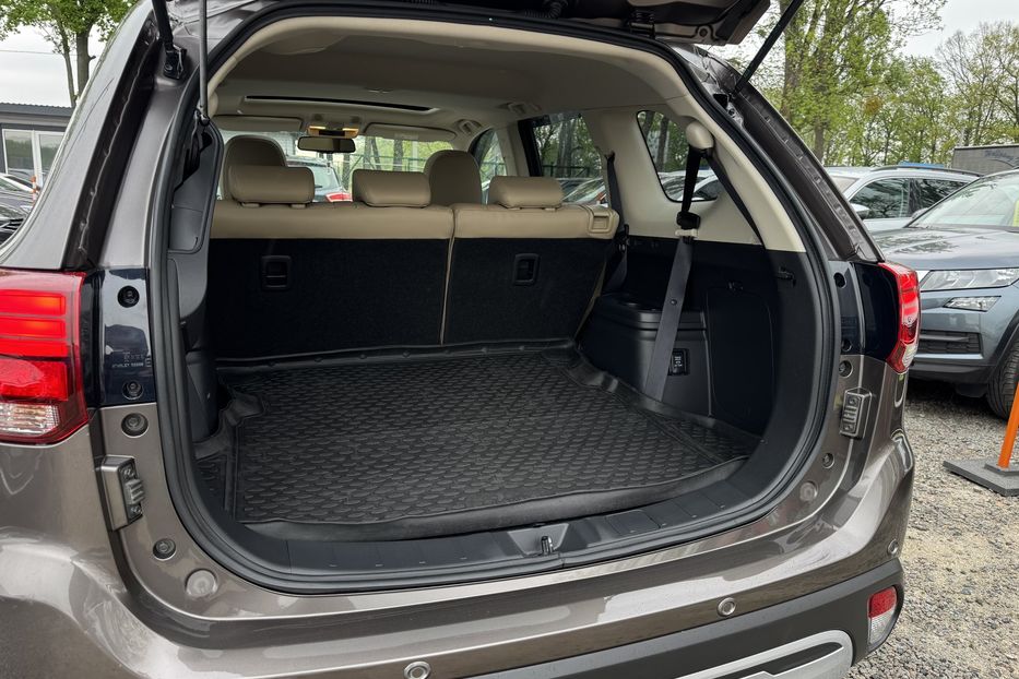 Продам Mitsubishi Outlander COMIS  2019 года в г. Умань, Черкасская область