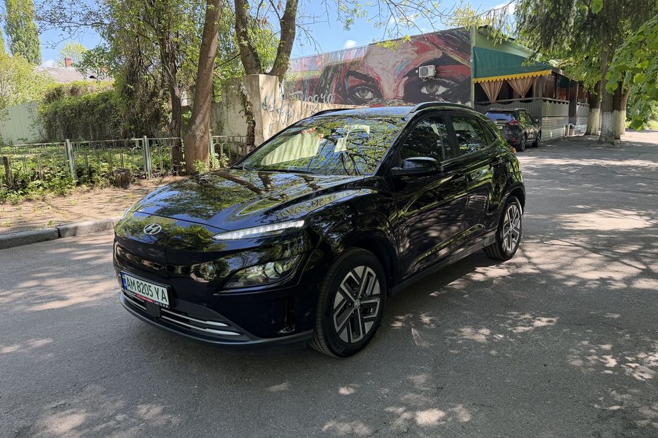 Продам Hyundai Kona 39kw 2022 года в Житомире