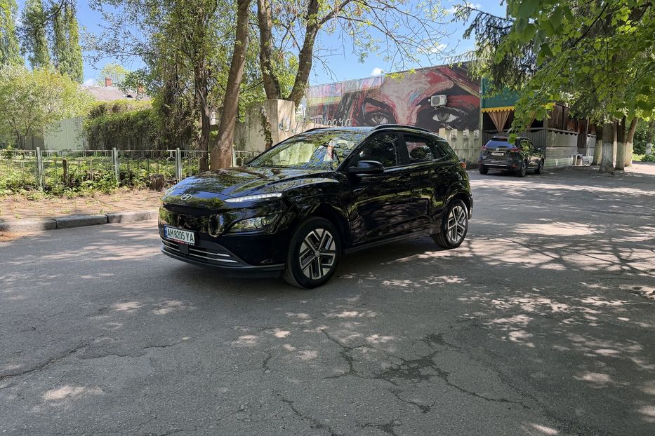 Продам Hyundai Kona 39kw 2022 года в Житомире