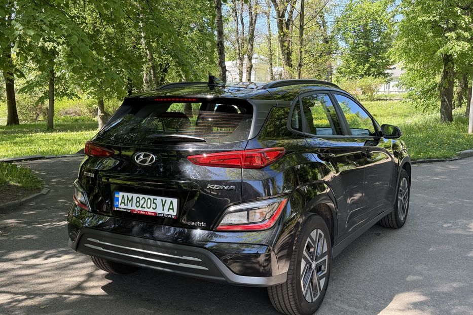 Продам Hyundai Kona 39kw 2022 года в Житомире