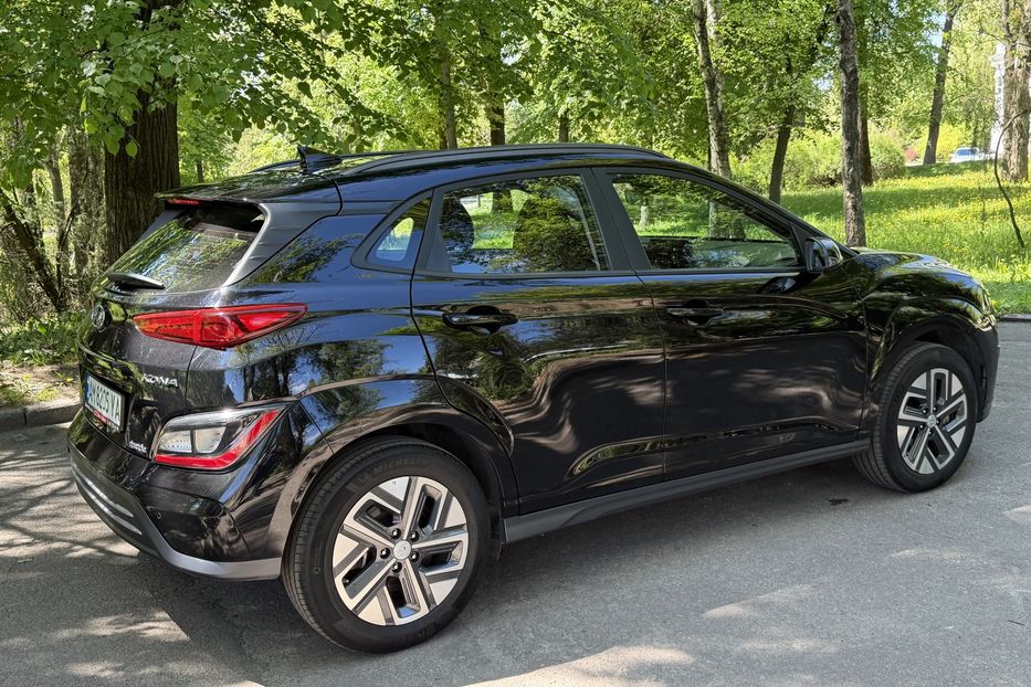 Продам Hyundai Kona 39kw 2022 года в Житомире