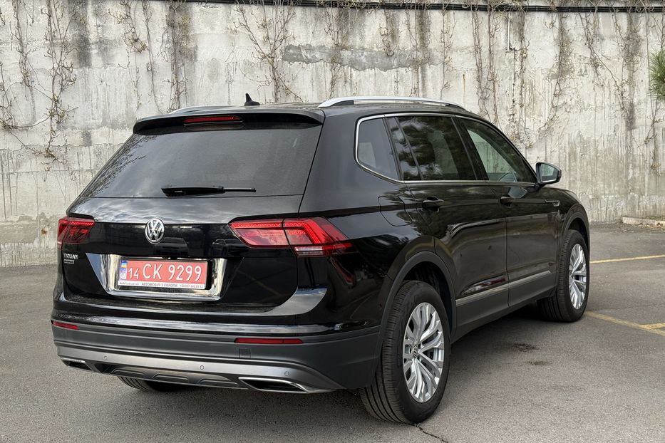 Продам Volkswagen Tiguan Allspace  2021 года в Ровно