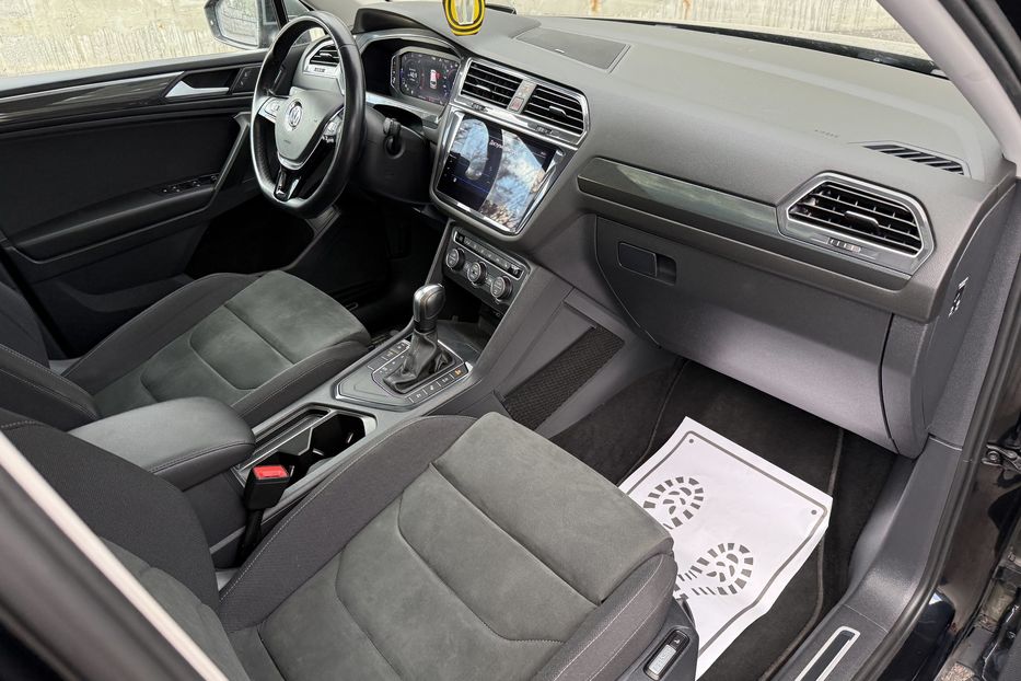 Продам Volkswagen Tiguan Allspace  2021 года в Ровно