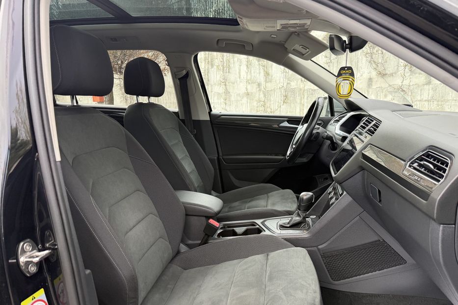 Продам Volkswagen Tiguan Allspace  2021 года в Ровно