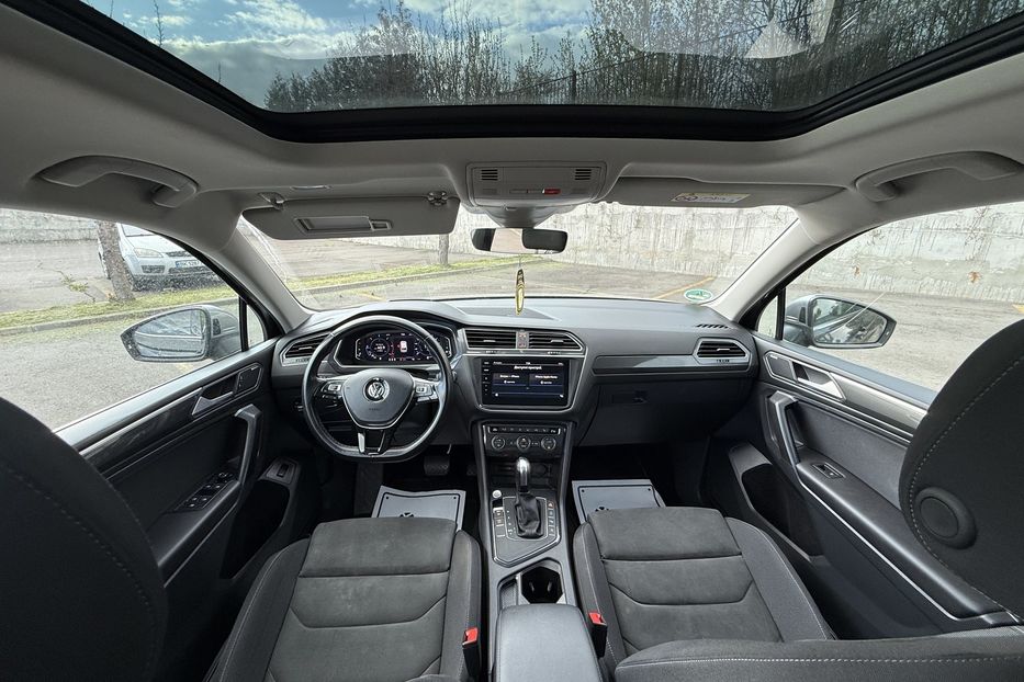 Продам Volkswagen Tiguan Allspace  2021 года в Ровно