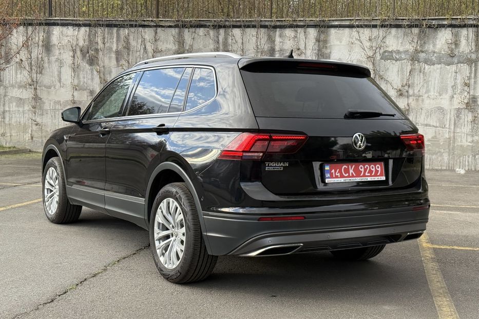 Продам Volkswagen Tiguan Allspace  2021 года в Ровно