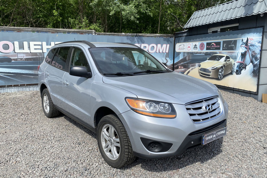Продам Hyundai Santa FE 2.4 AT (176 к.с.) 2WD 2010 года в Киеве