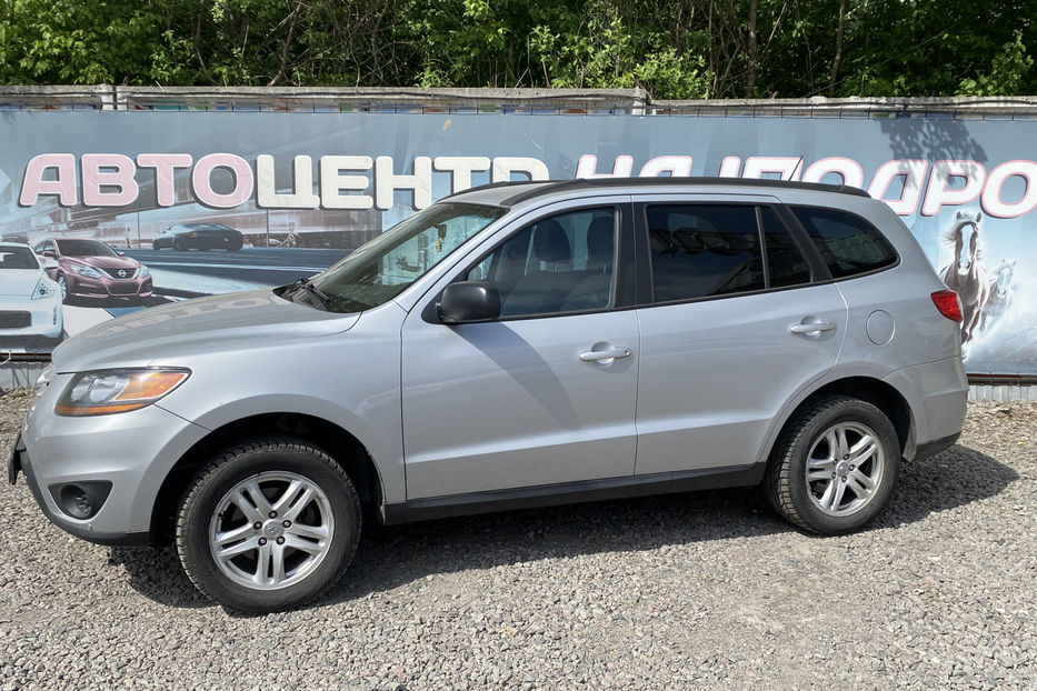 Продам Hyundai Santa FE 2.4 AT (176 к.с.) 2WD 2010 года в Киеве
