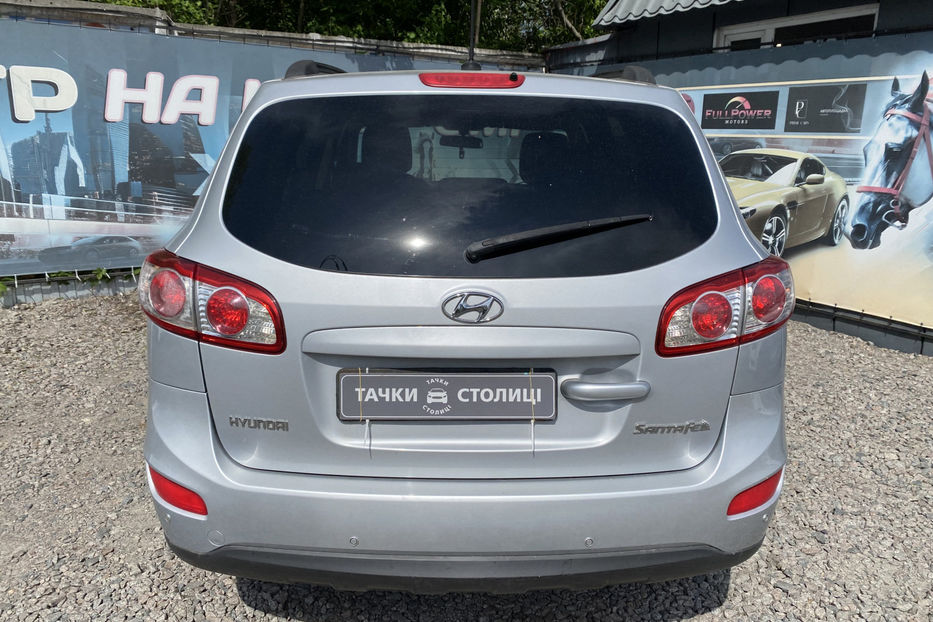 Продам Hyundai Santa FE 2.4 AT (176 к.с.) 2WD 2010 года в Киеве