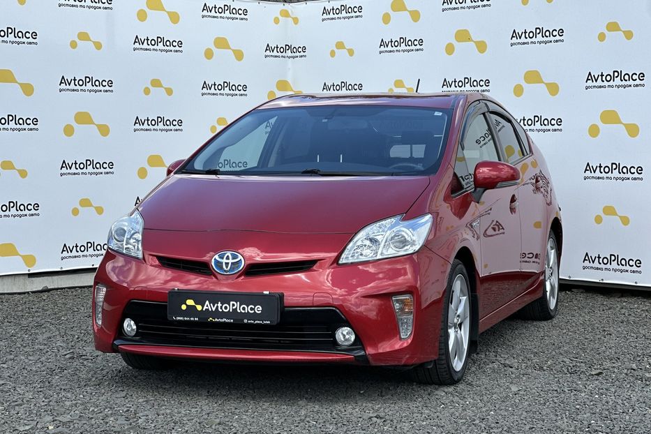 Продам Toyota Prius 2012 года в Луцке