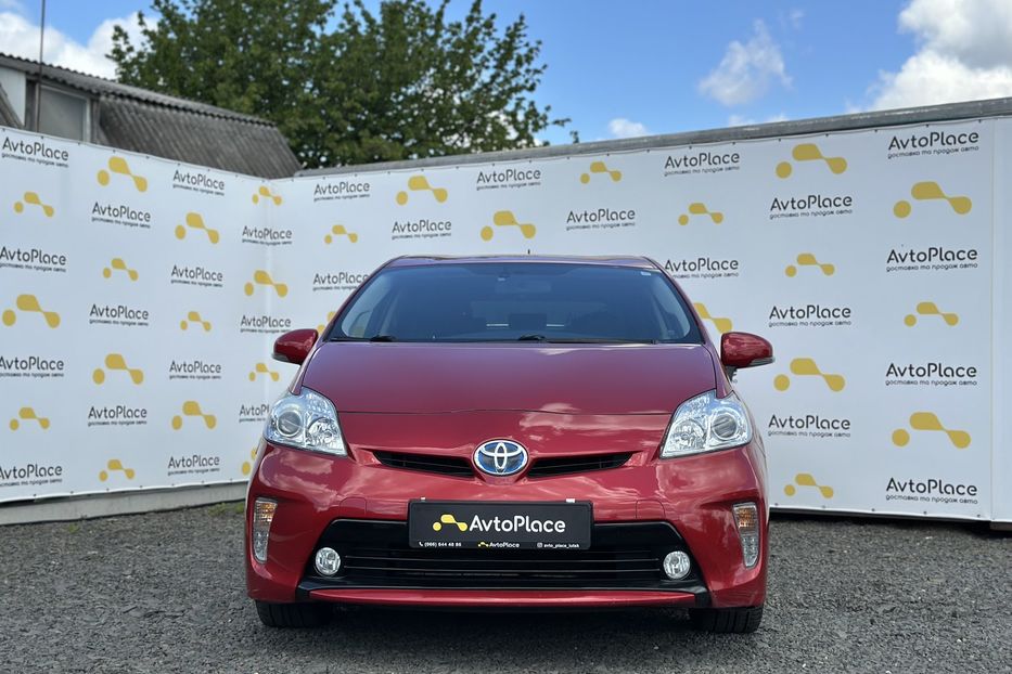 Продам Toyota Prius 2012 года в Луцке