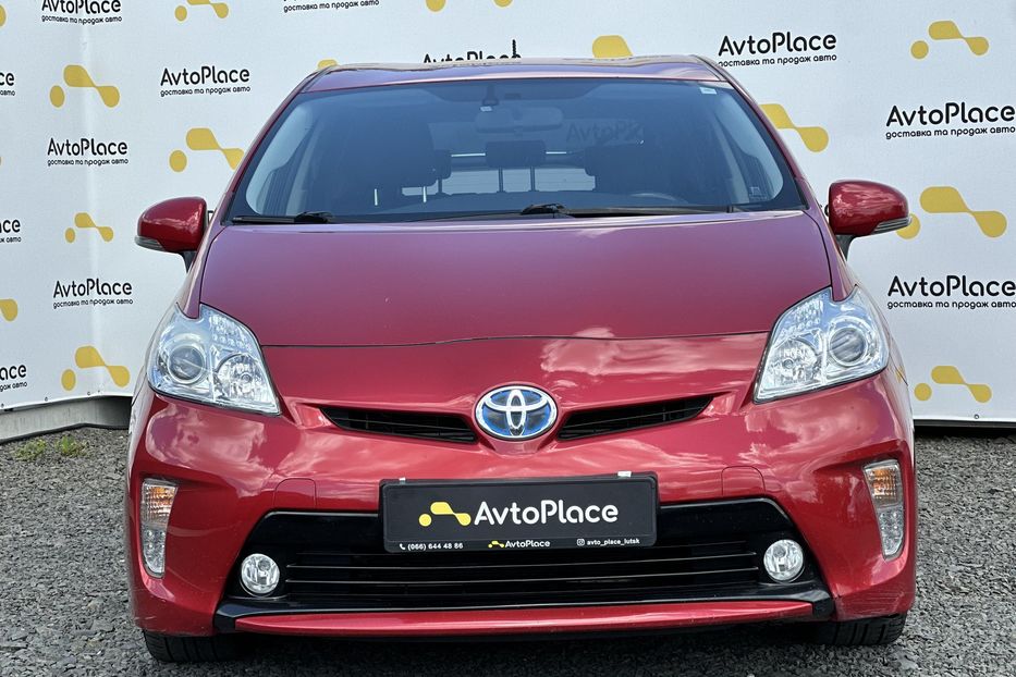 Продам Toyota Prius 2012 года в Луцке