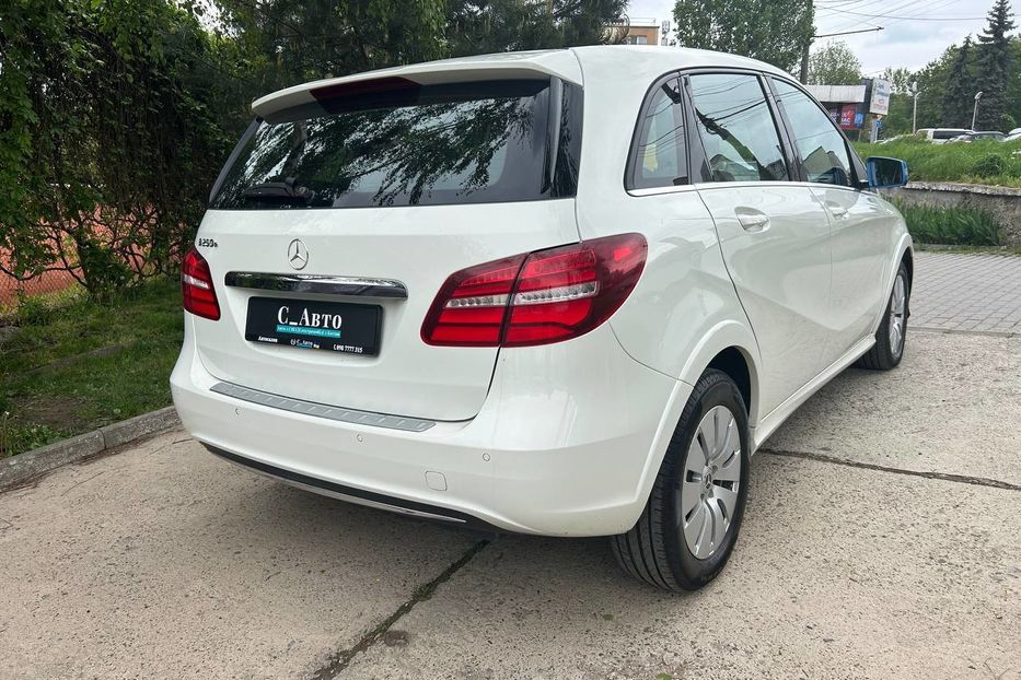 Продам Mercedes-Benz B-Class 250e 2016 года в Черновцах