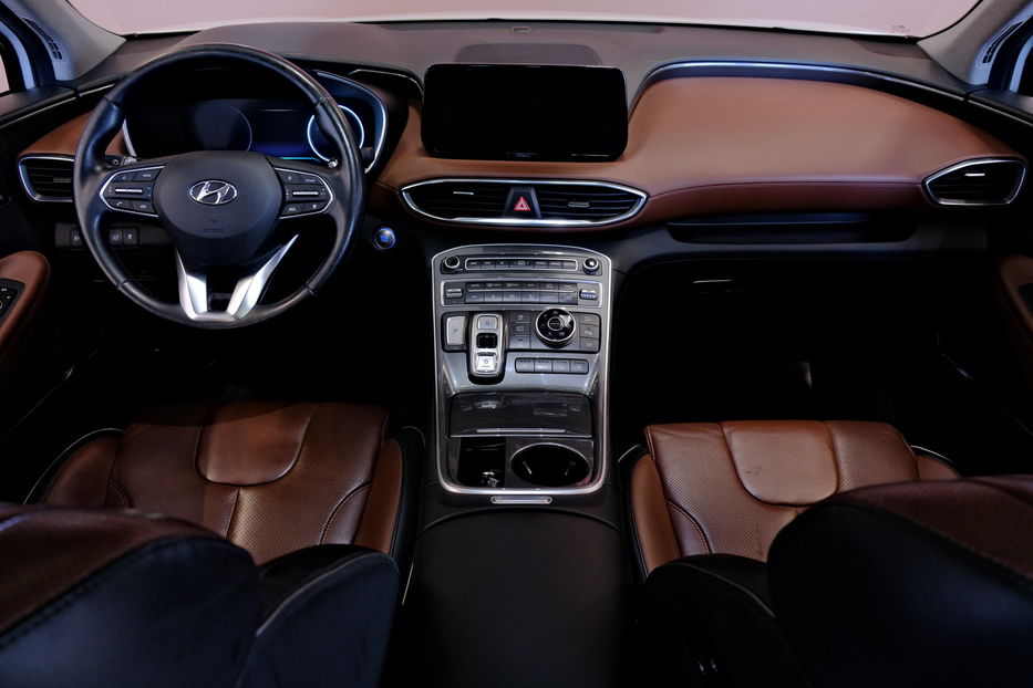 Продам Hyundai Santa FE 2021 года в Одессе