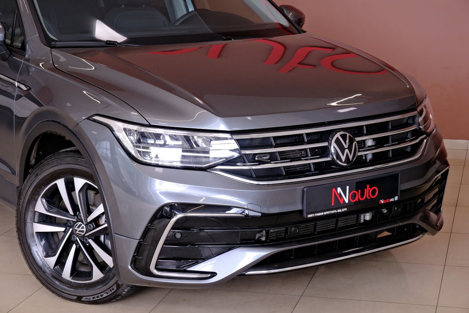 Продам Volkswagen Tiguan Allspace 2022 года в Одессе