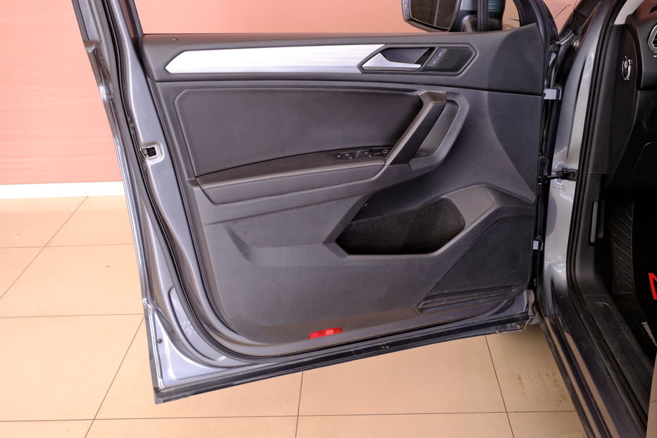 Продам Volkswagen Tiguan Allspace 2022 года в Одессе