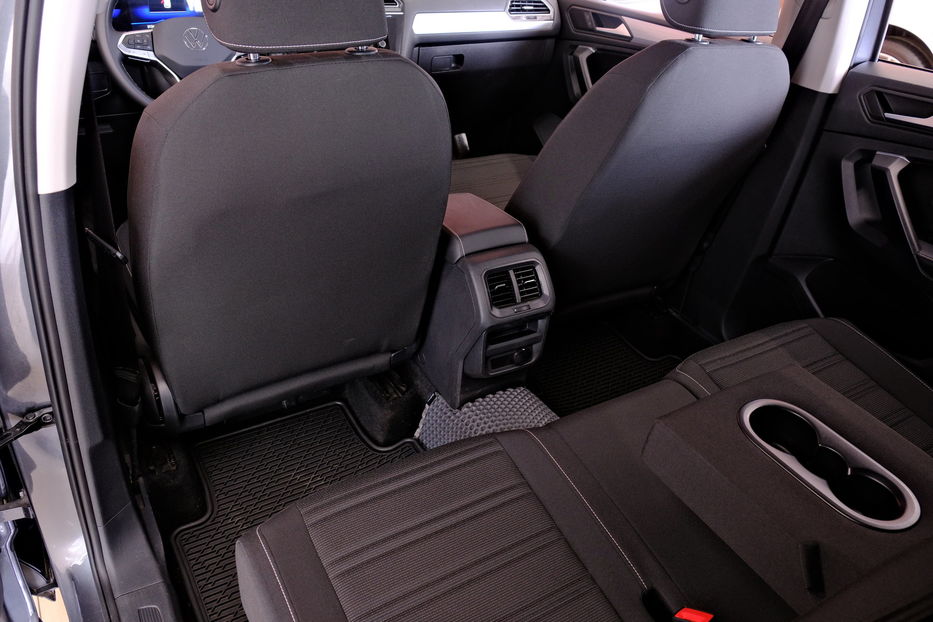 Продам Volkswagen Tiguan Allspace 2022 года в Одессе