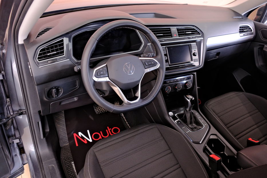 Продам Volkswagen Tiguan Allspace 2022 года в Одессе