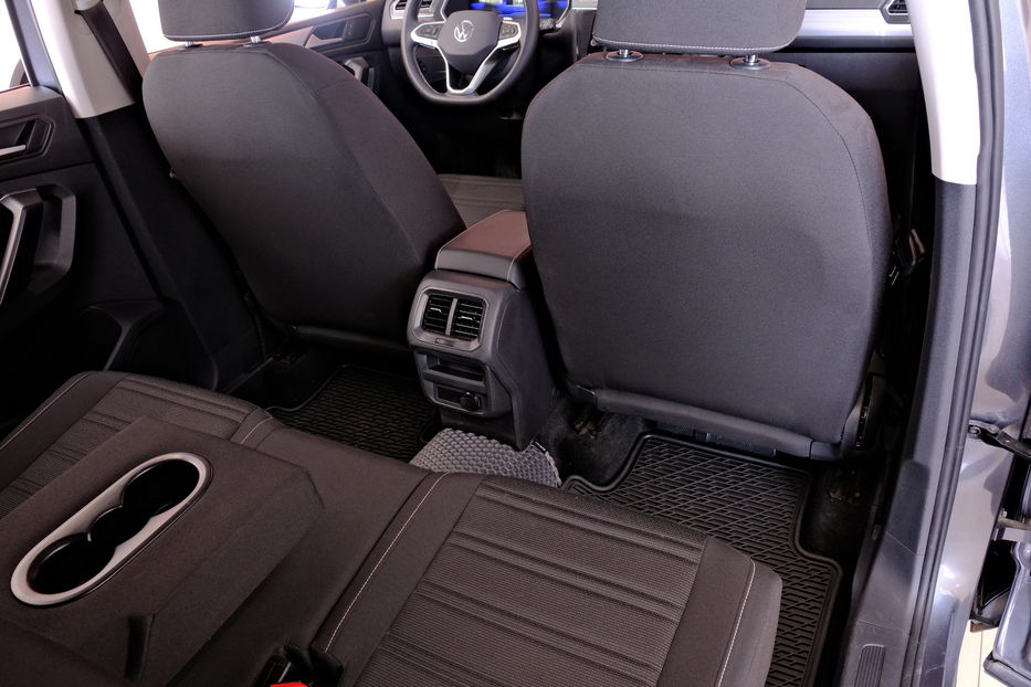 Продам Volkswagen Tiguan Allspace 2022 года в Одессе