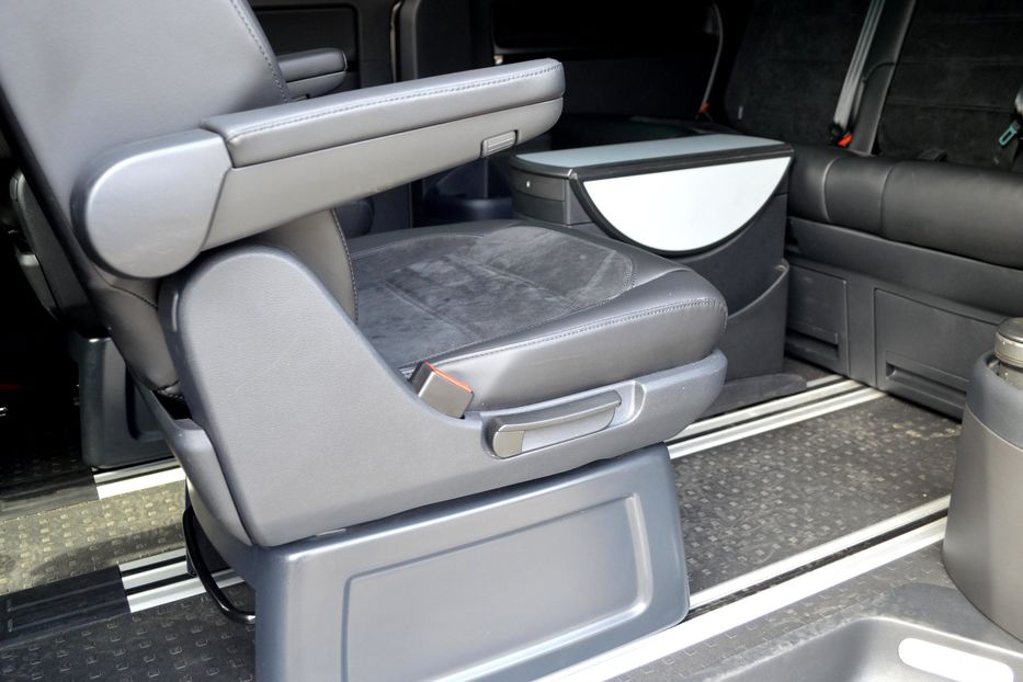 Продам Volkswagen Multivan Highline 2018 года в Одессе