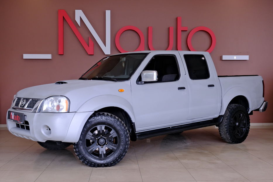 Продам Nissan Navara 2003 года в Одессе