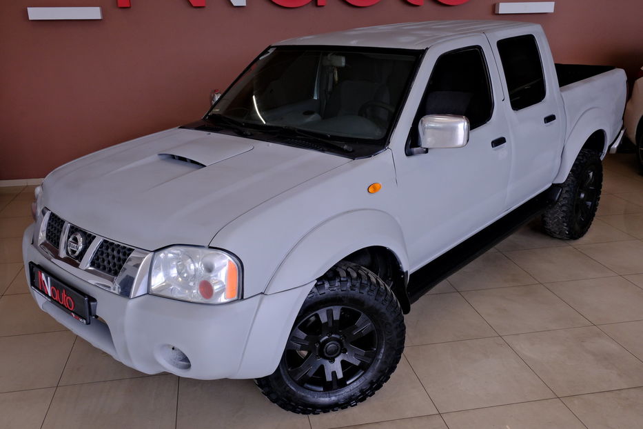 Продам Nissan Navara 2003 года в Одессе