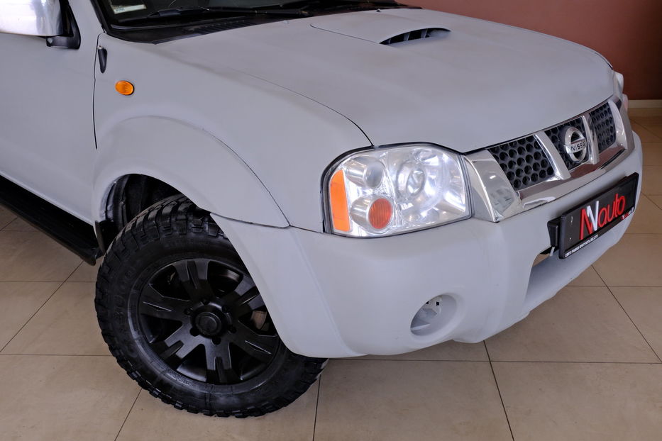 Продам Nissan Navara 2003 года в Одессе