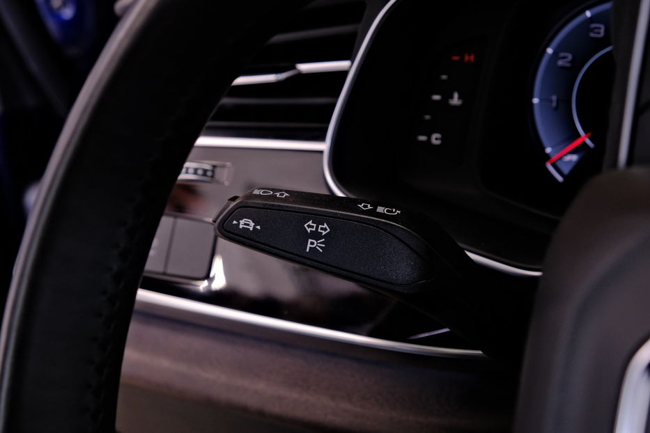 Продам Audi Q7 55TFSI Premium Plus 2020 года в Одессе