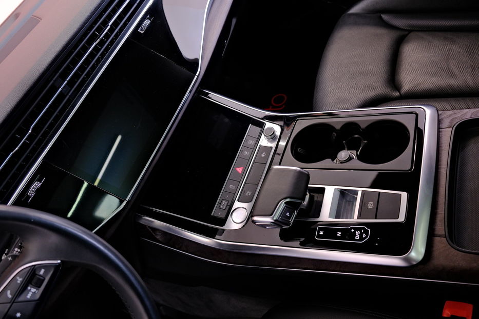Продам Audi Q7 55TFSI Premium Plus 2020 года в Одессе